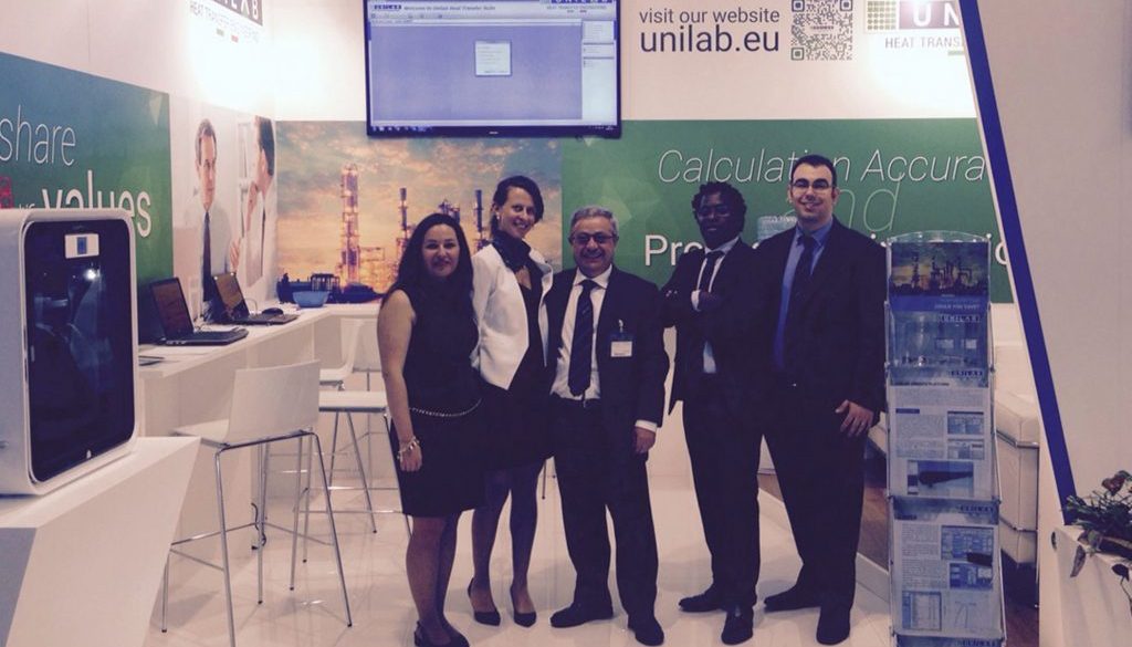 unilab_team_at_achema_hi