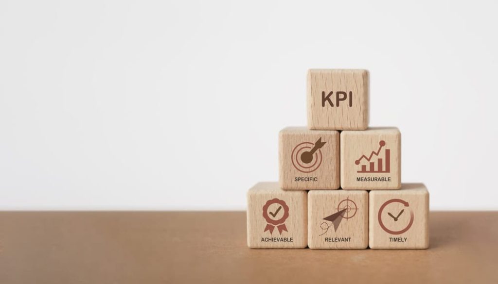 Effective,And,Smart,Key,Performance,Indicators,(kpis),To,Measure,And