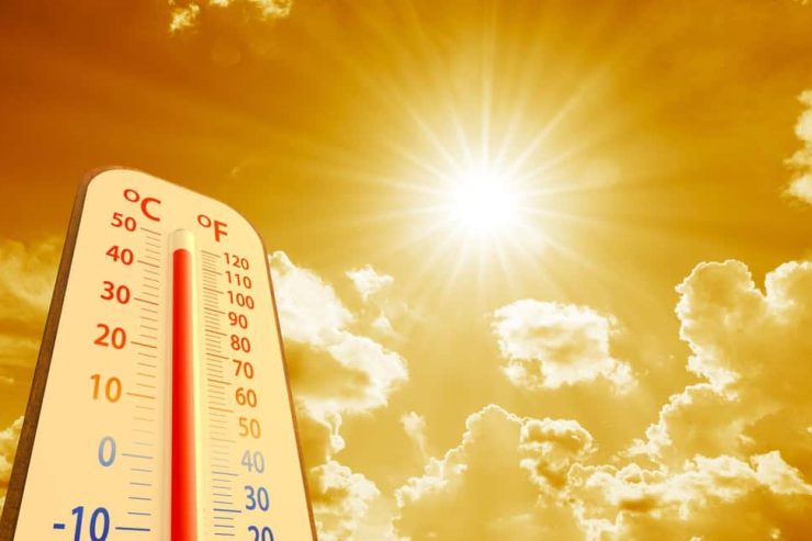 Hot,Temperature,thermometer,On,Yellow,Sky,With,Sun,Shining,In,Summer